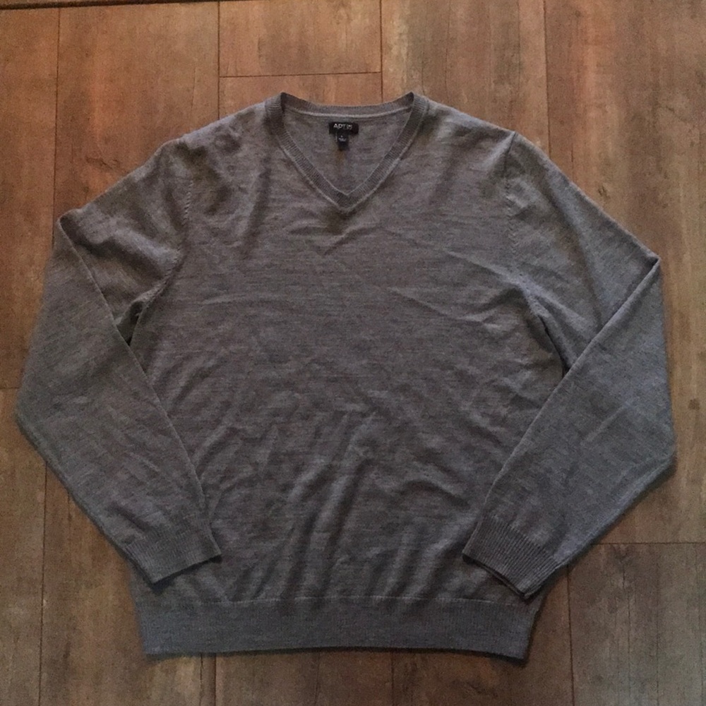 Apt. 9 Men’s sweater